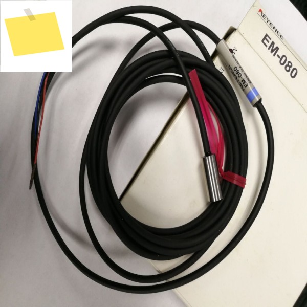 EM-005 KEYENCE 근접 스위치, 정품 새제품, 1PC 제품 이미지