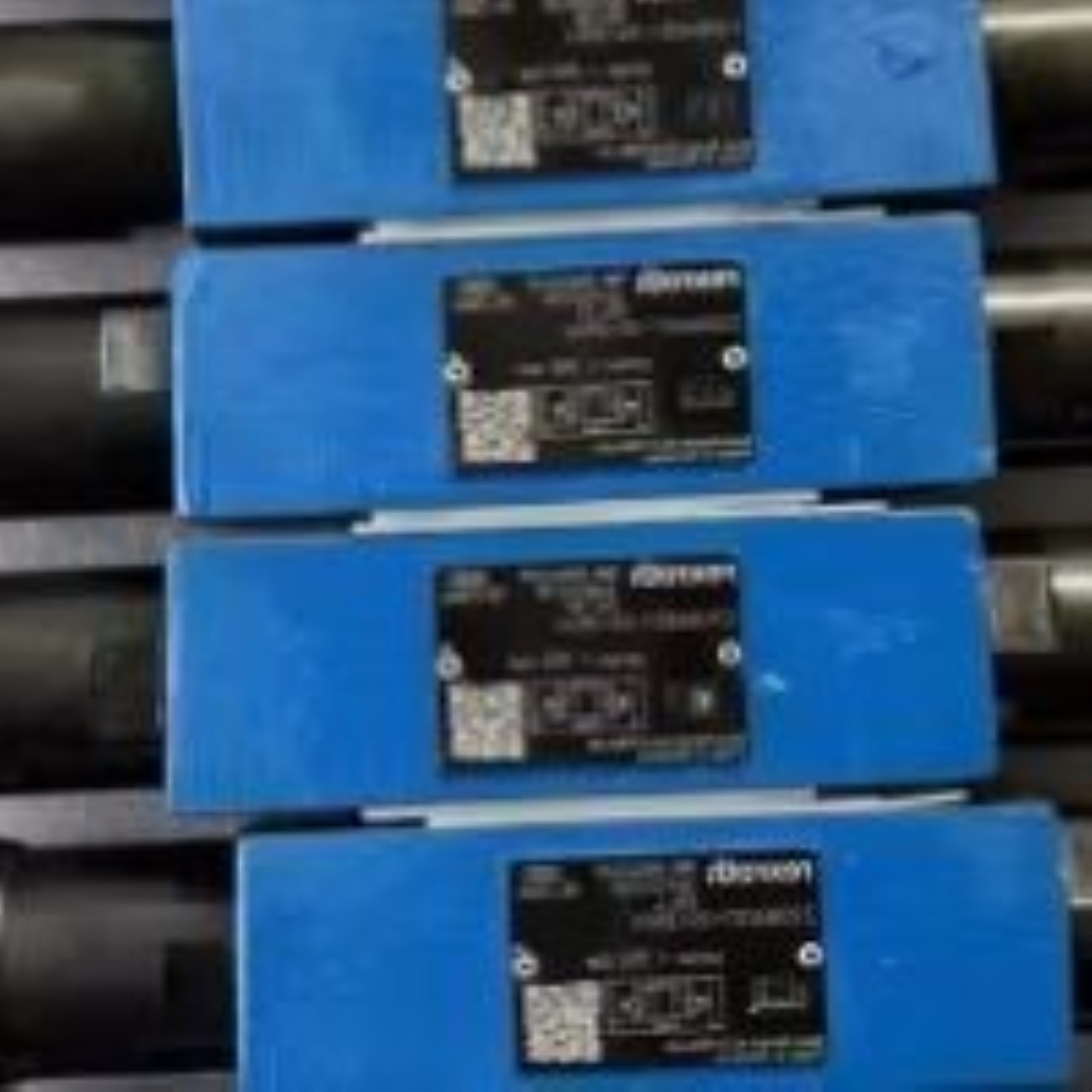 R900907440 4WREE6V16-2XG24K31A1V 릴리프 밸브 R901423483 ZDB6DA2-2X350V 비례 유압 방향 제어 제품 이미지