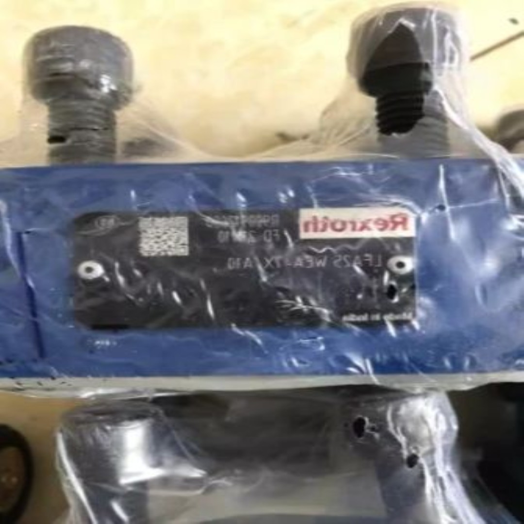 커버 플레이트 밸브 R900912680 LFA25WEA-7XA10 센서 0811405547 HM18-1X350-V-SV00 제품 이미지