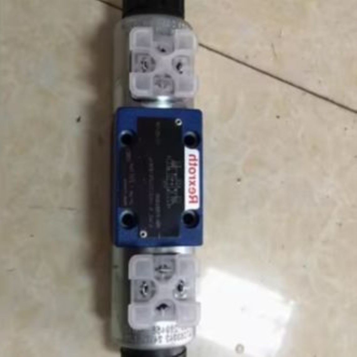 3DREPE6C-20=25EG24K31A1V=00 R900903900 4WE6H6XEG12N9K4 신품 비례 밸브 제품 이미지