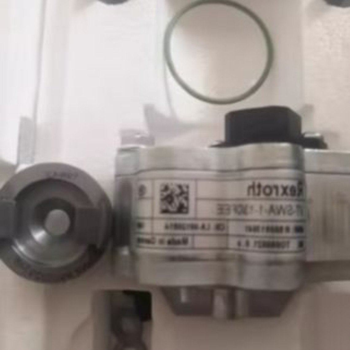 R901295668 HM20-1X100-C-K35 R900868651 VT-SWA-1-13-SYDFEE 새제품 센서 제품 이미지