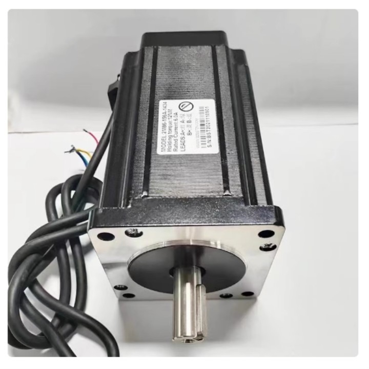 최고의 스테퍼 모터 2M86-80A-1332 2M57-55A-0821 66A-082676A-0823 제품 이미지