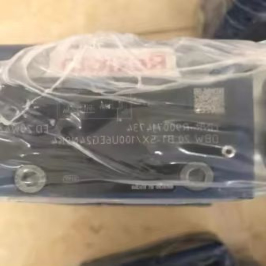 R900714734 DBW20B1-5X100U6EG24N9K4 R900916161 새제품 전자식 릴리프 밸브 제품 이미지