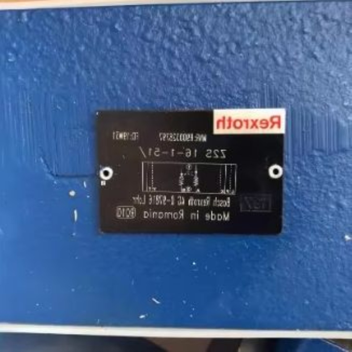 R900328797 Z2S16-1-5X R900459203 적층형 유압 제어 단방향 밸브 제품 이미지