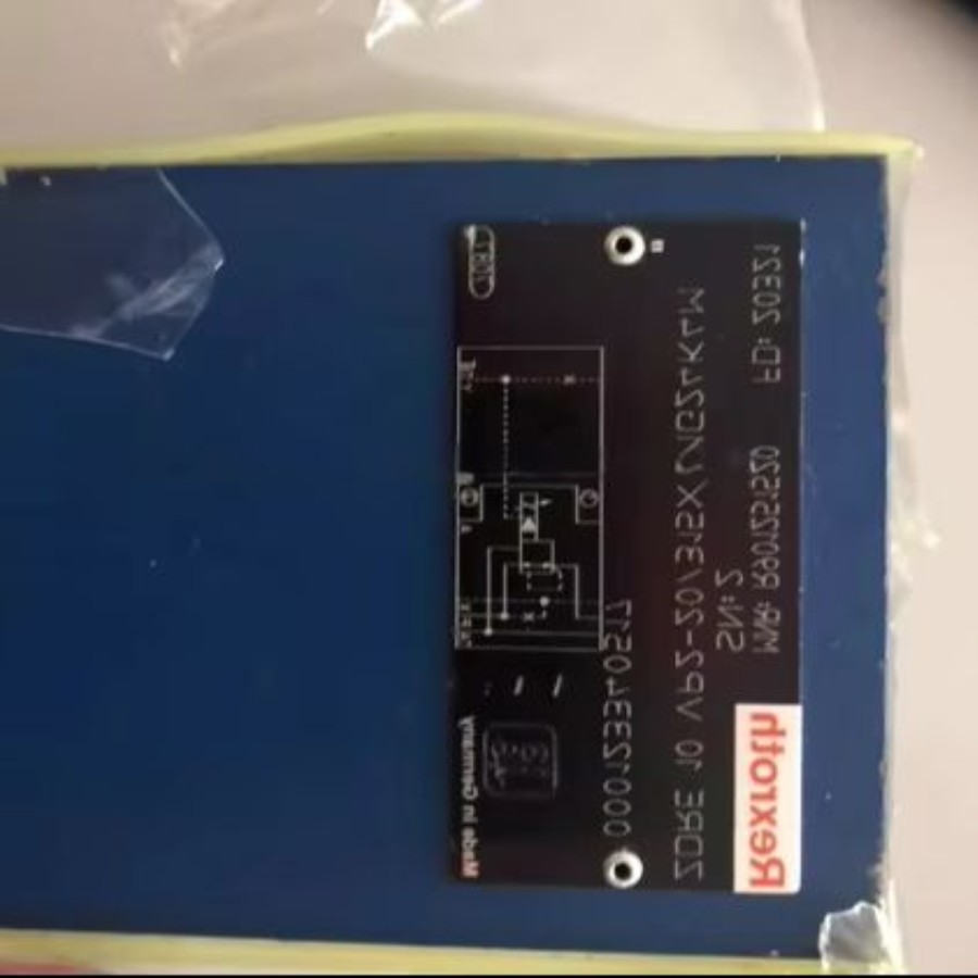 R901251520 ZDRE10VP2-2X315XLMG24K4M 새제품 비례 감압 밸브 제품 이미지