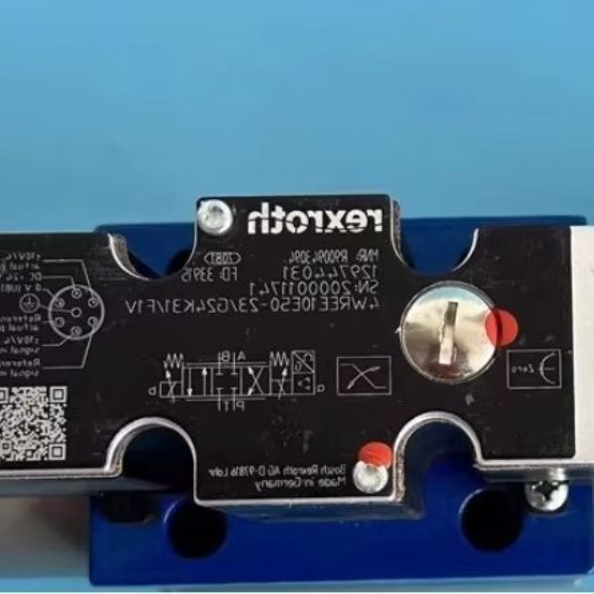 R900943094 4WREE10E50-2XG24K31F1V 새제품 비례 밸브 제품 이미지