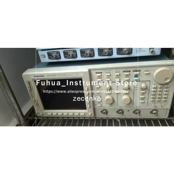 1개 텍트로닉스 TDS 684C 1GHz 5GSs 4채널 컬러 디지털 오실로스코프 제품 이미지