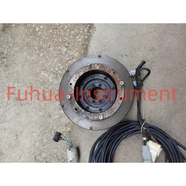 1PC 100% 테스트 완료된 Yaskawa SGMCS‑10C3A‑MB11 서보 모터 제품 이미지