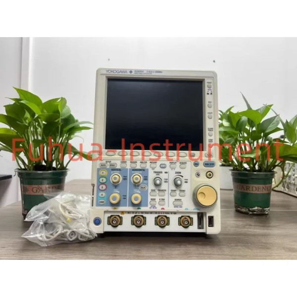 1PCS Yokogawa DLM2054 710130 오실로스코프 디지털 혼합 신호 4채널 500MHz 중고 제품 이미지