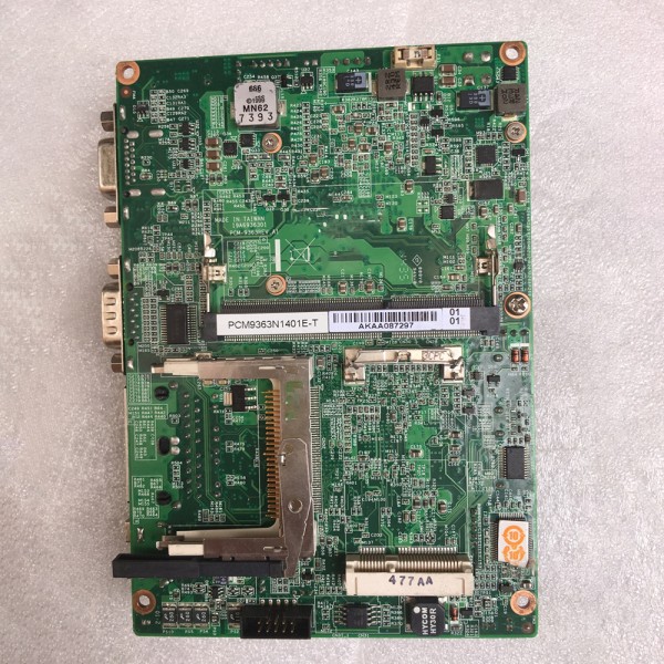 어드밴텍 PCM-9363N1401E-T 5.25인치 싱글보드 컴퓨터 산업용 제어 마더보드 제품 이미지