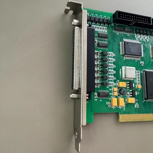 ADTECH ADT-850 VER F 4축 서보 제어 카드 획득 제품 이미지