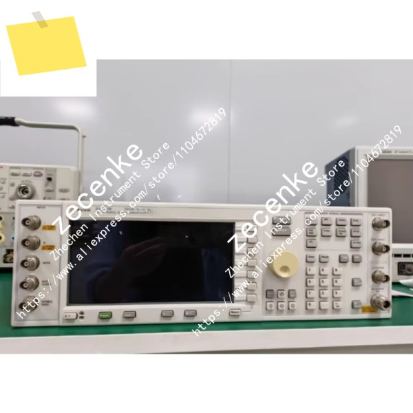 애질런트 E4432B ESG-D 250KHz-3.0GHz 신호 발생기 중고 제품 이미지
