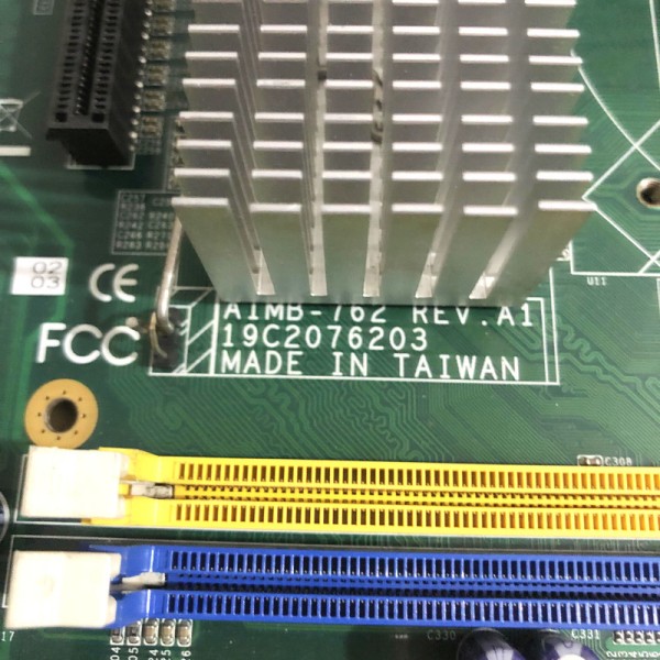 듀얼 네트워크 포트 산업용 제어 보드 ATX 5PCI 2COM 2LAN LGA775 AIMB-762 REV.A1 제품 이미지