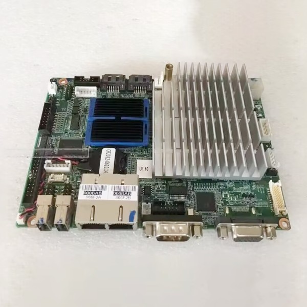PCM-9363N1401E-T 5.25인치 싱글 보드 PC 산업용 제어 REV.A1 제품 이미지