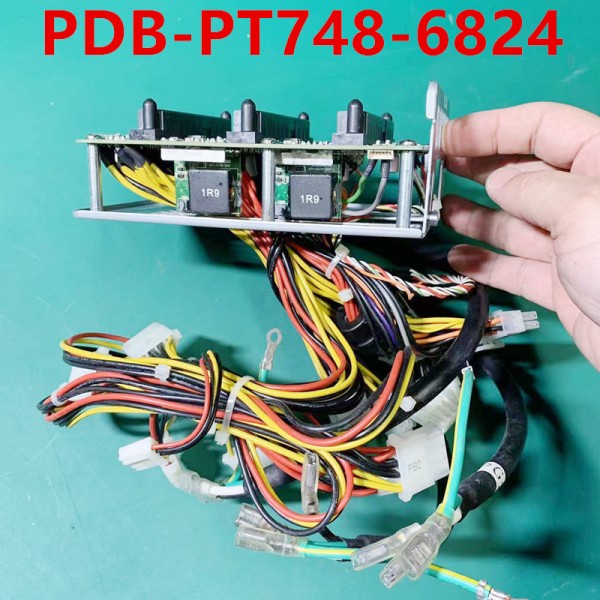 PDB-PT748-6824 슈퍼마이크로 전원 분배 보드용 PSU 새제품 제품 이미지