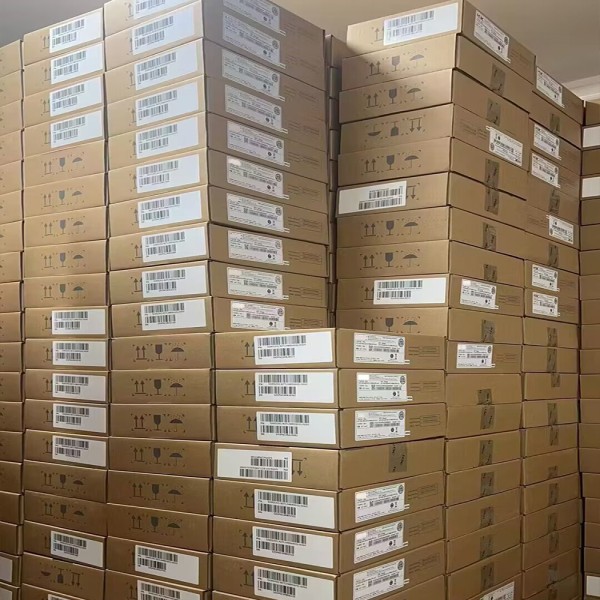 고신뢰성 500W 1U 전원 공급 장치 150mm81.5mm40.5mm FSP500-50FDB 제품 이미지
