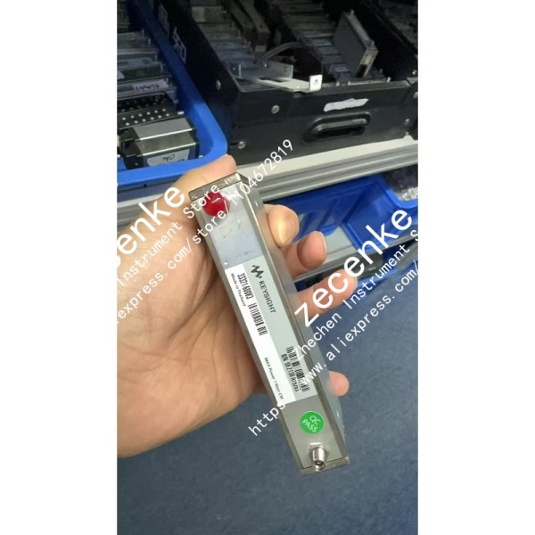 1개 중고 AgilentKEYSIGHT 33321-60083 66dB 26.5G 3.5mm RF ESC 감쇠기 양호한 상태 제품 이미지