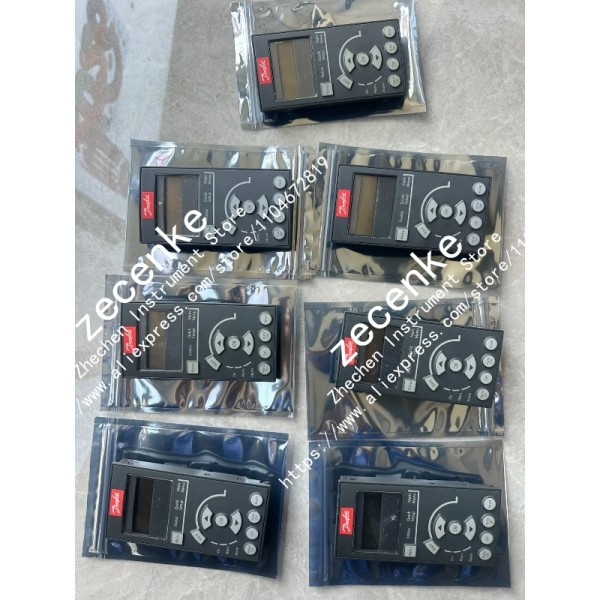 1pc 신품 Danfoss LCP101 130B1124 시리즈용 VLT 수치 제어 패널 제품 이미지