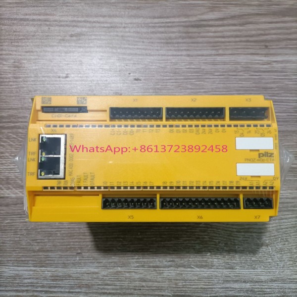PILZ PNOZ m1p ETH 안전 릴레이 모델 773113 제품 이미지