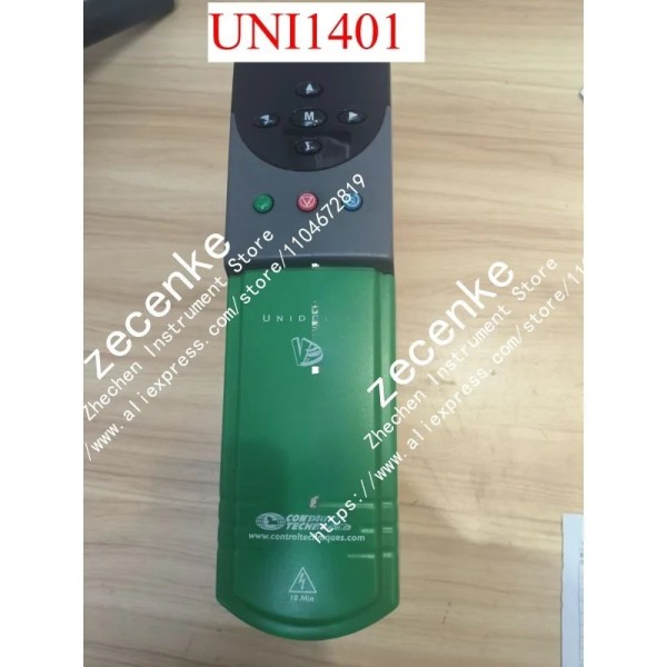 1PC 중고 UNI1401 AC 드라이브 0.75KW 제품 이미지