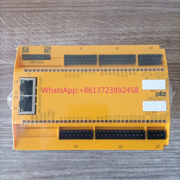 PILZ 필츠 안전 릴레이 PNOZ m1p ETH 모델 773103 제품 이미지