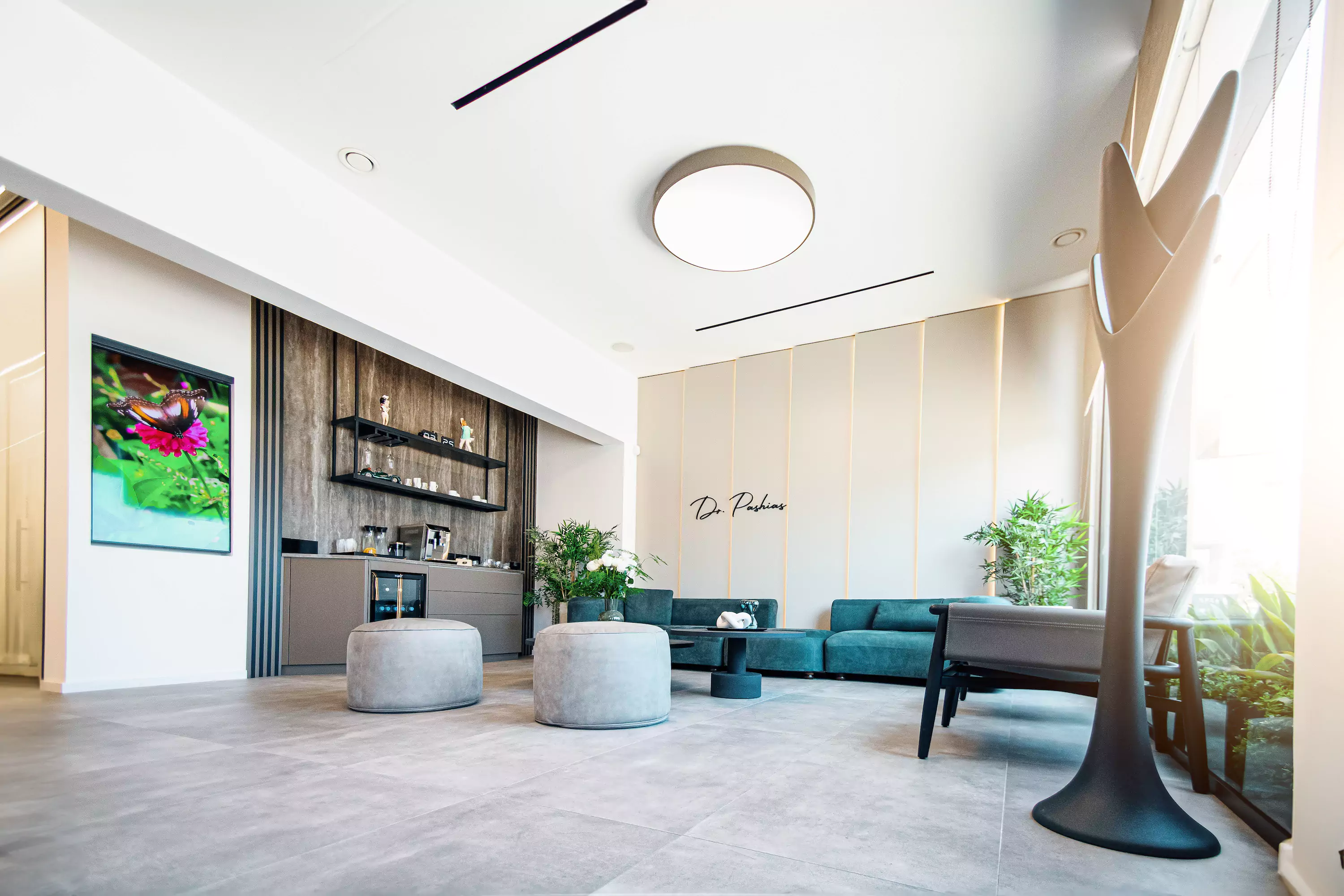 Sitting area in the dental clinic reception