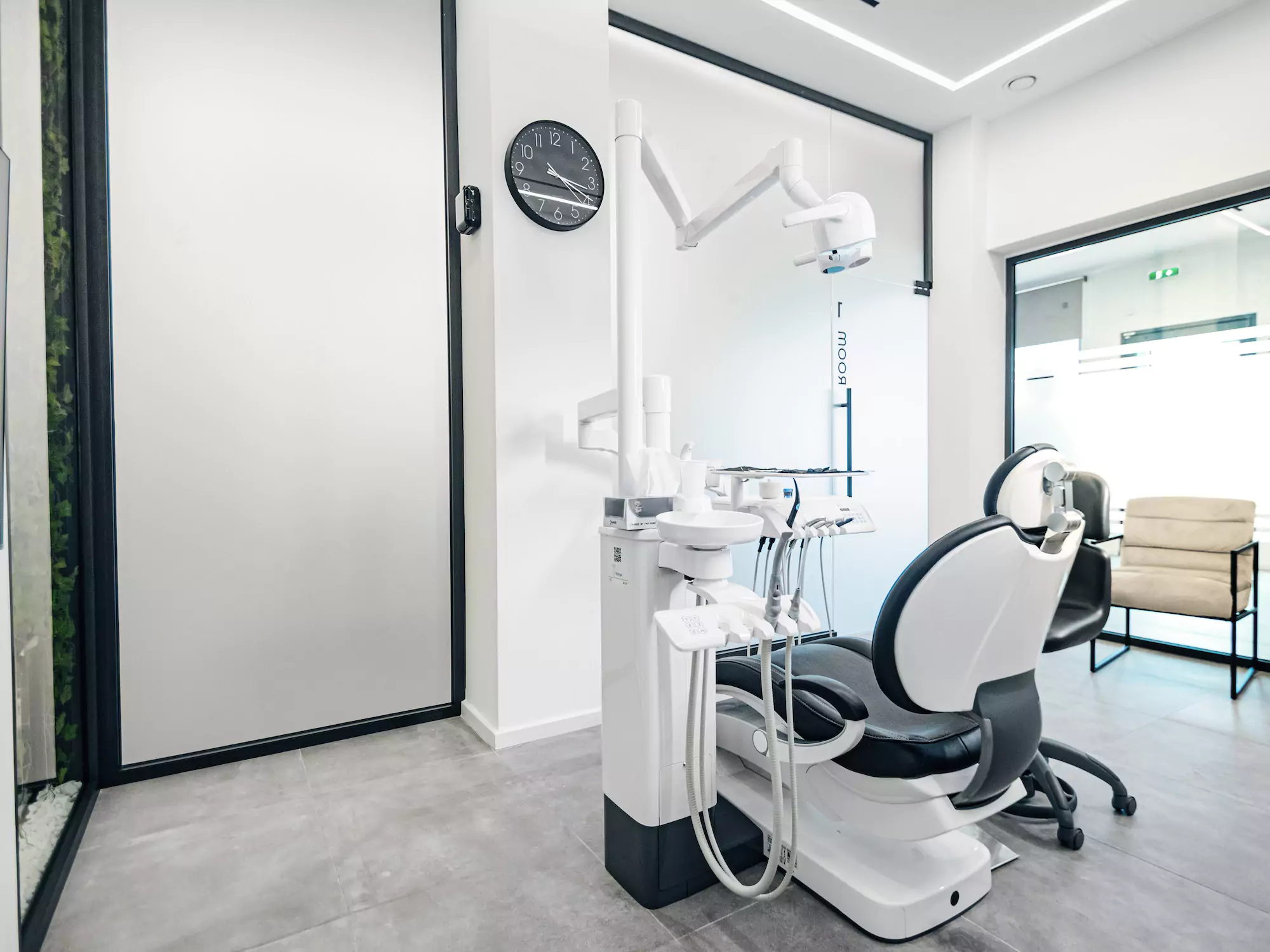 Treatment room of Pashias Dental Clinic