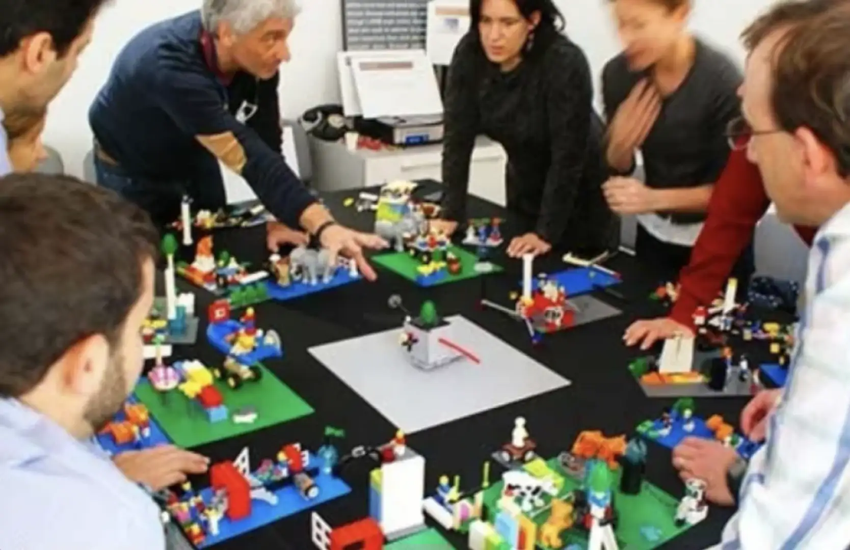 LEGO Serious Play® pour visualiser les défis systémiques