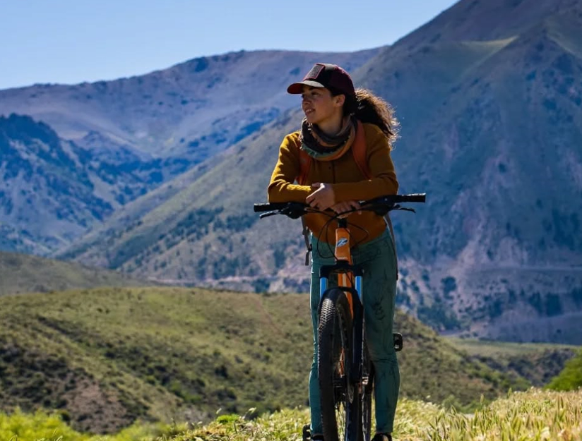 Bicicletas mountain bike disponíveis para aluguel em Esquel, Patagônia argentina — foto 3