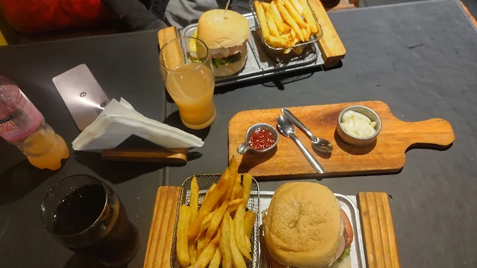 Hambúrguer artesanal do BurgerMAGIC em Trelew, Chubut — foto 3