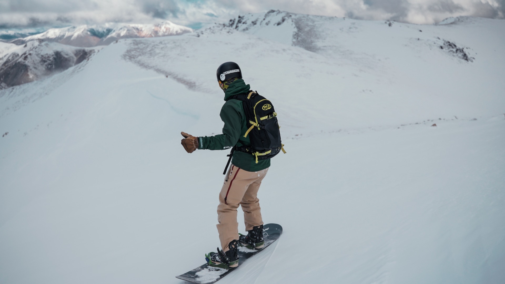 ALQUILER EQUIPO DE SNOWBOARD POR 3 DÍAS — Esquel