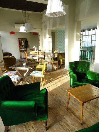 Interior vintage do café Bulevú em Trelew, Patagônia argentina — foto 2