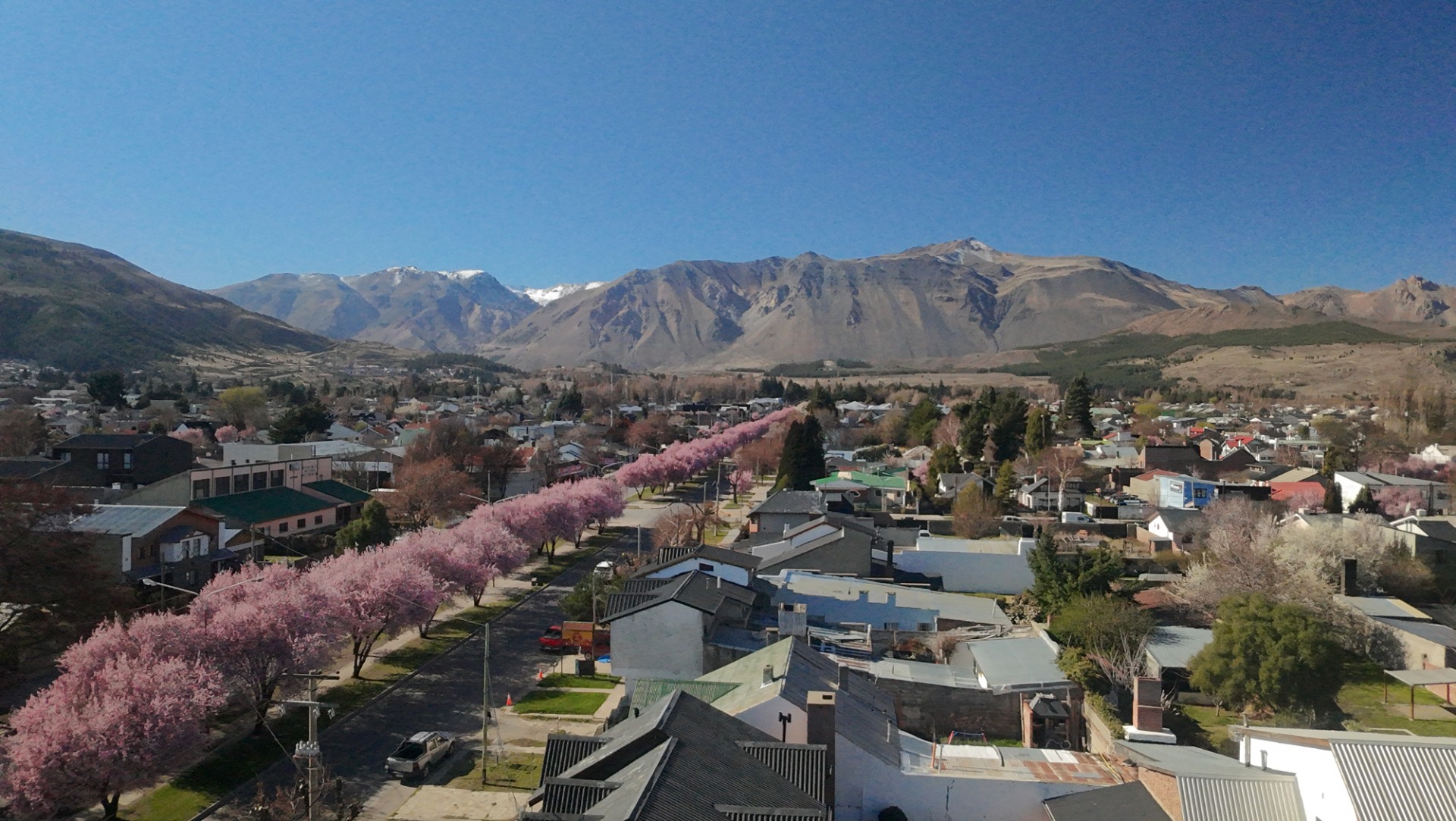 PANORÁMICAS DE ESQUEL CON DEGUSTACION DE YERBA MATE — Esquel, Chubut