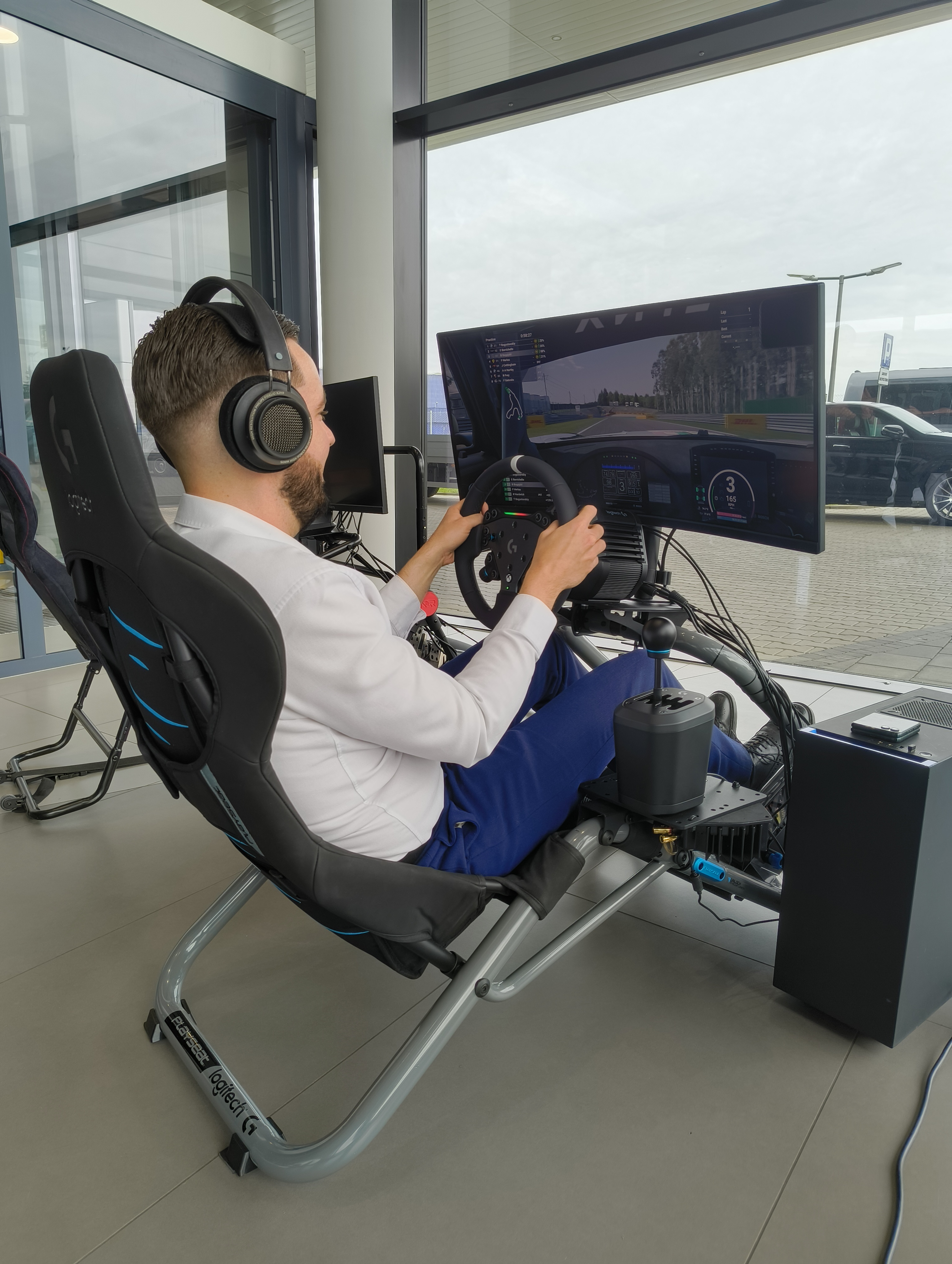 Zestaw Ultra Sim Racing - detal kokpitu