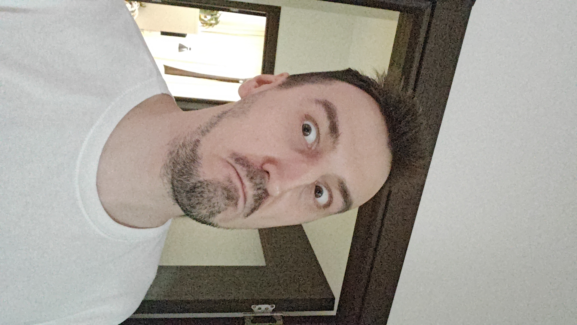 FM-sjNsK2's profile picture