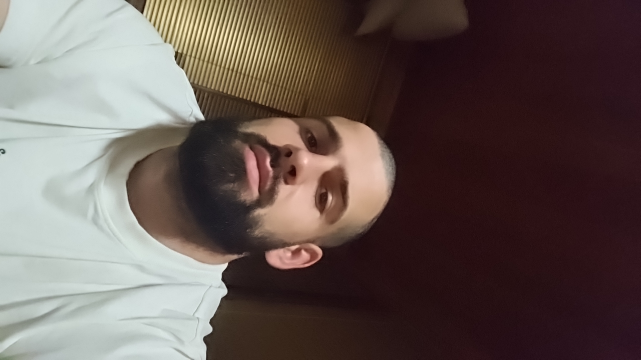 0IahhakTxTSZN0H2iqJUc7Sy0Cf2