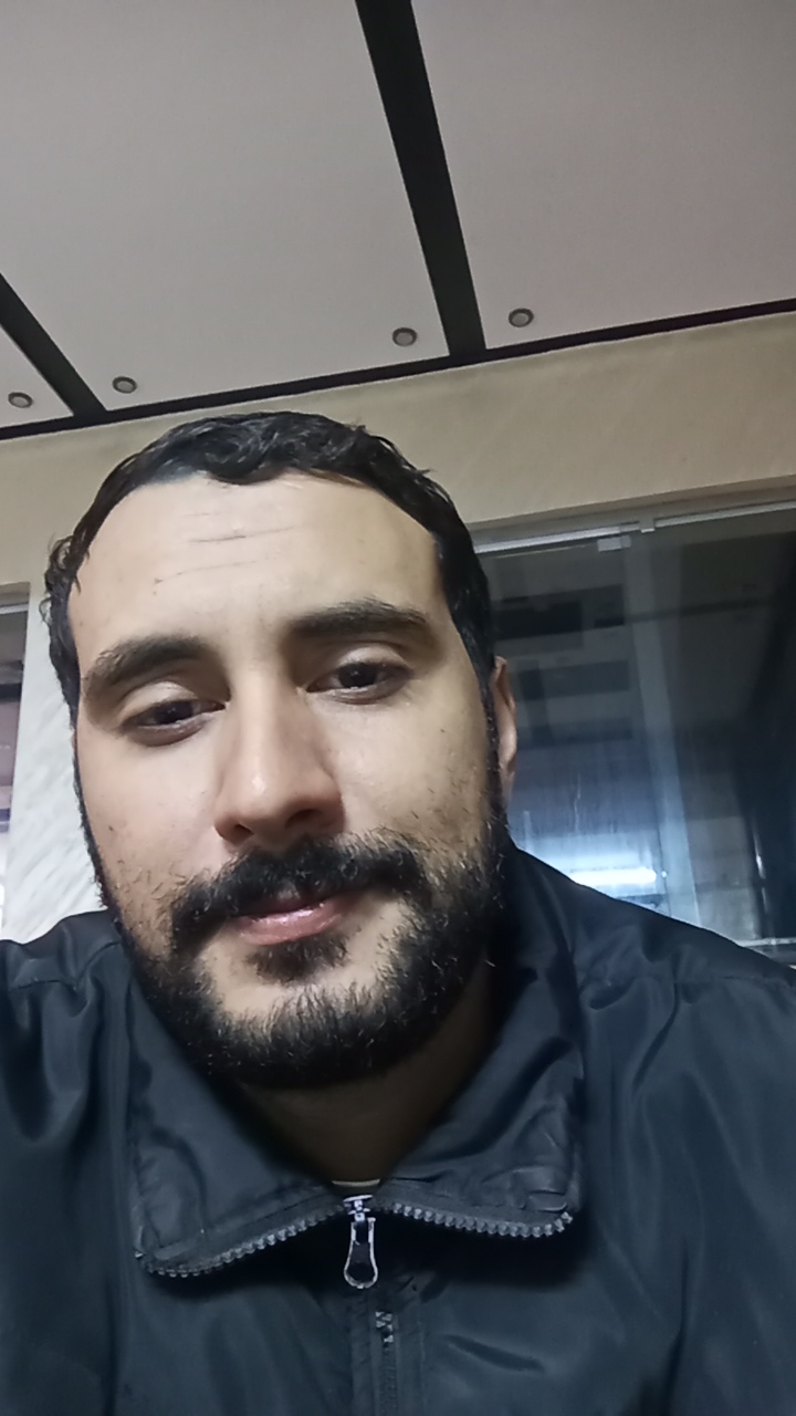 Yassine 's profile picture