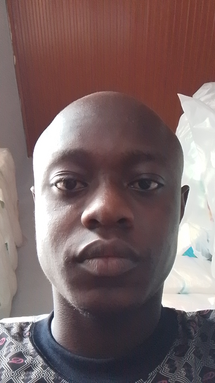 FM-Q2v6G2's profile picture