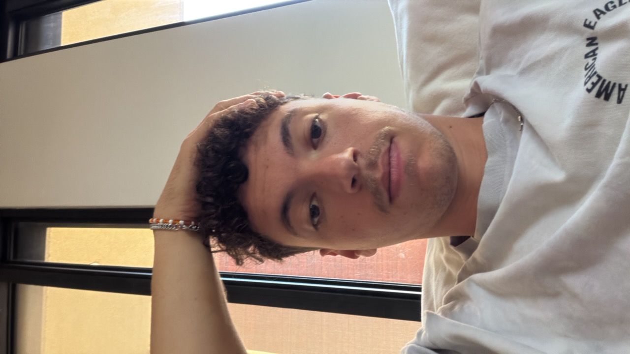 FM-xLCwG3's profile picture