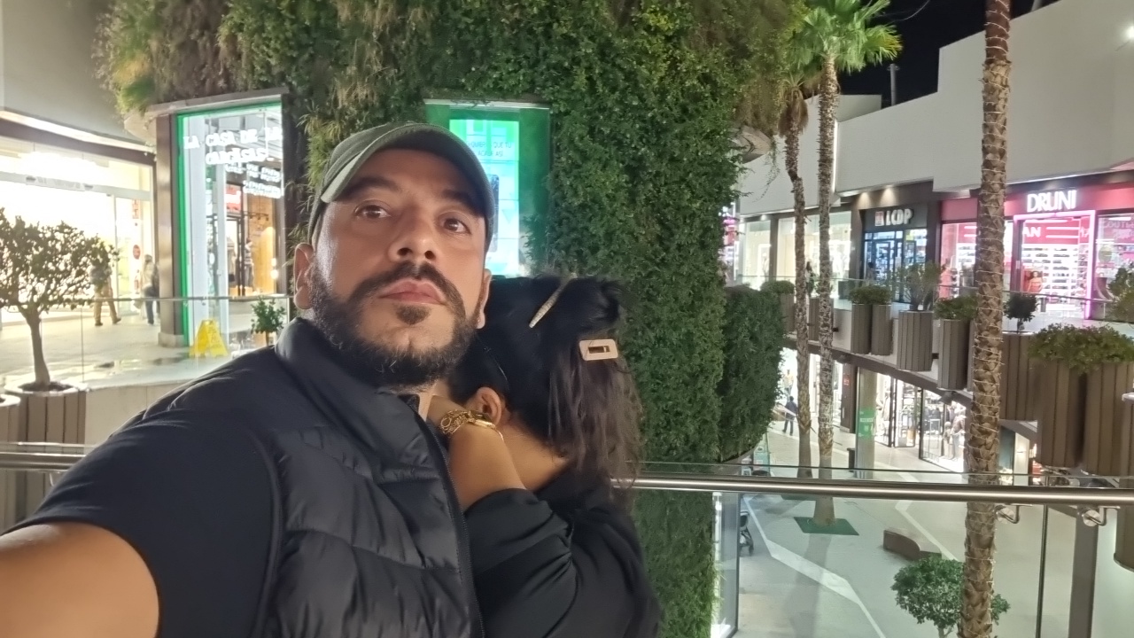 reda's profile picture