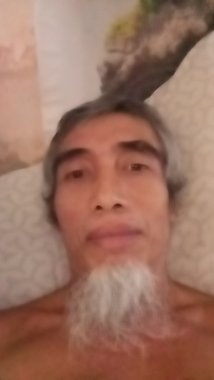 FM-lU992KW's profile picture