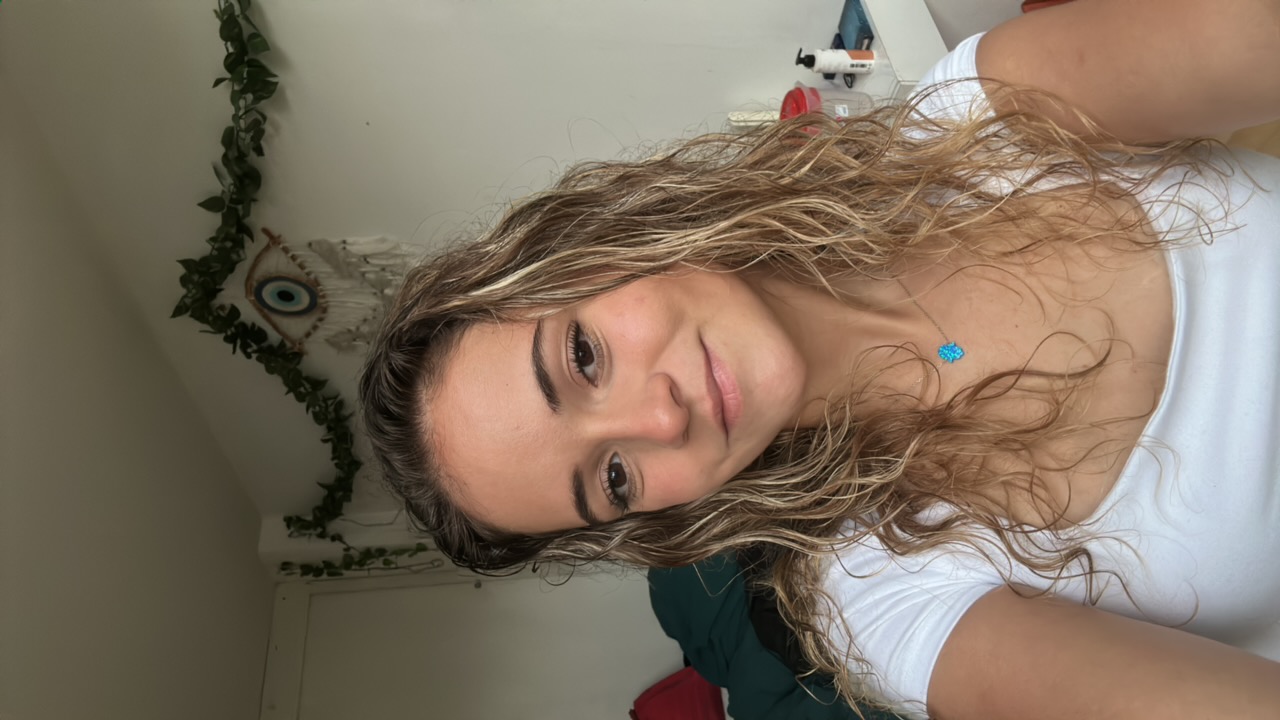 FM-gAfVJ2's profile picture