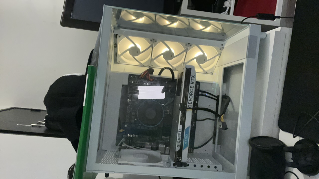 FM-GJVN82's profile picture