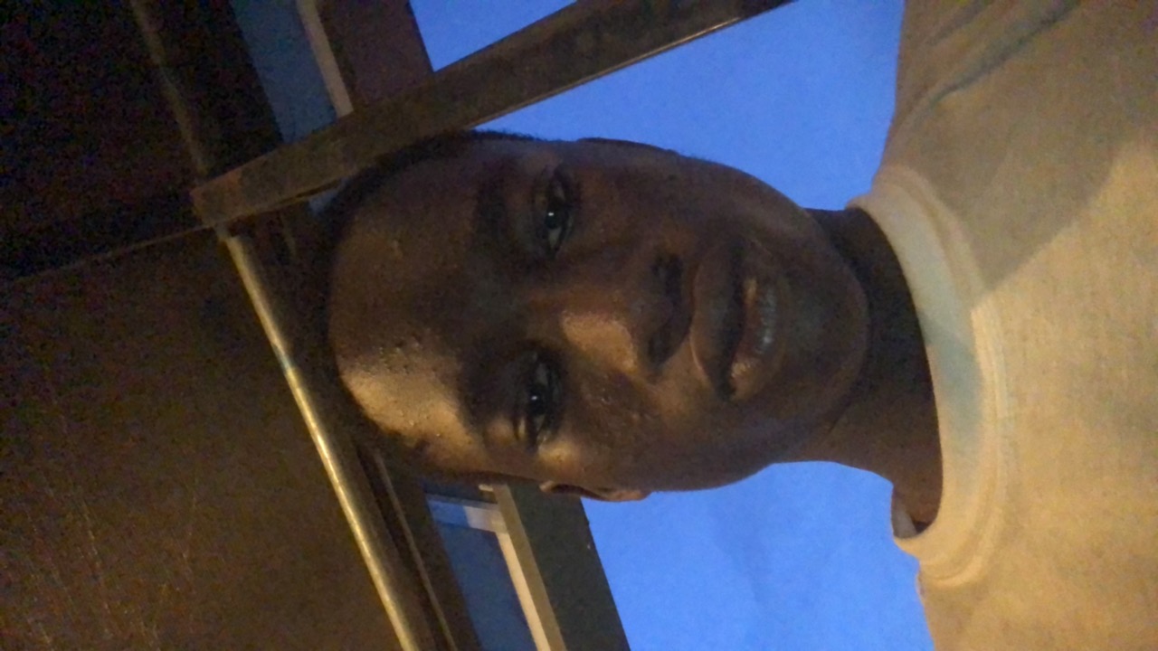 FM-nSZuh2's profile picture