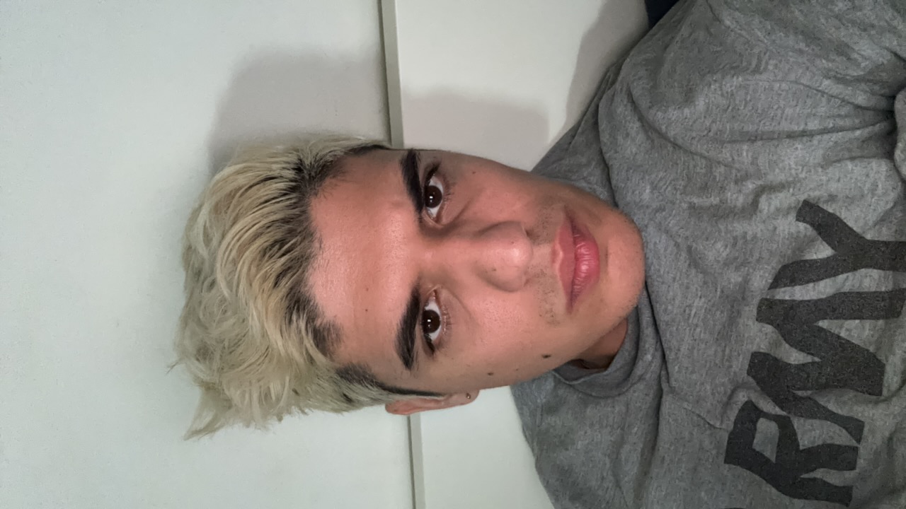 FM-cgFCHV6's profile picture
