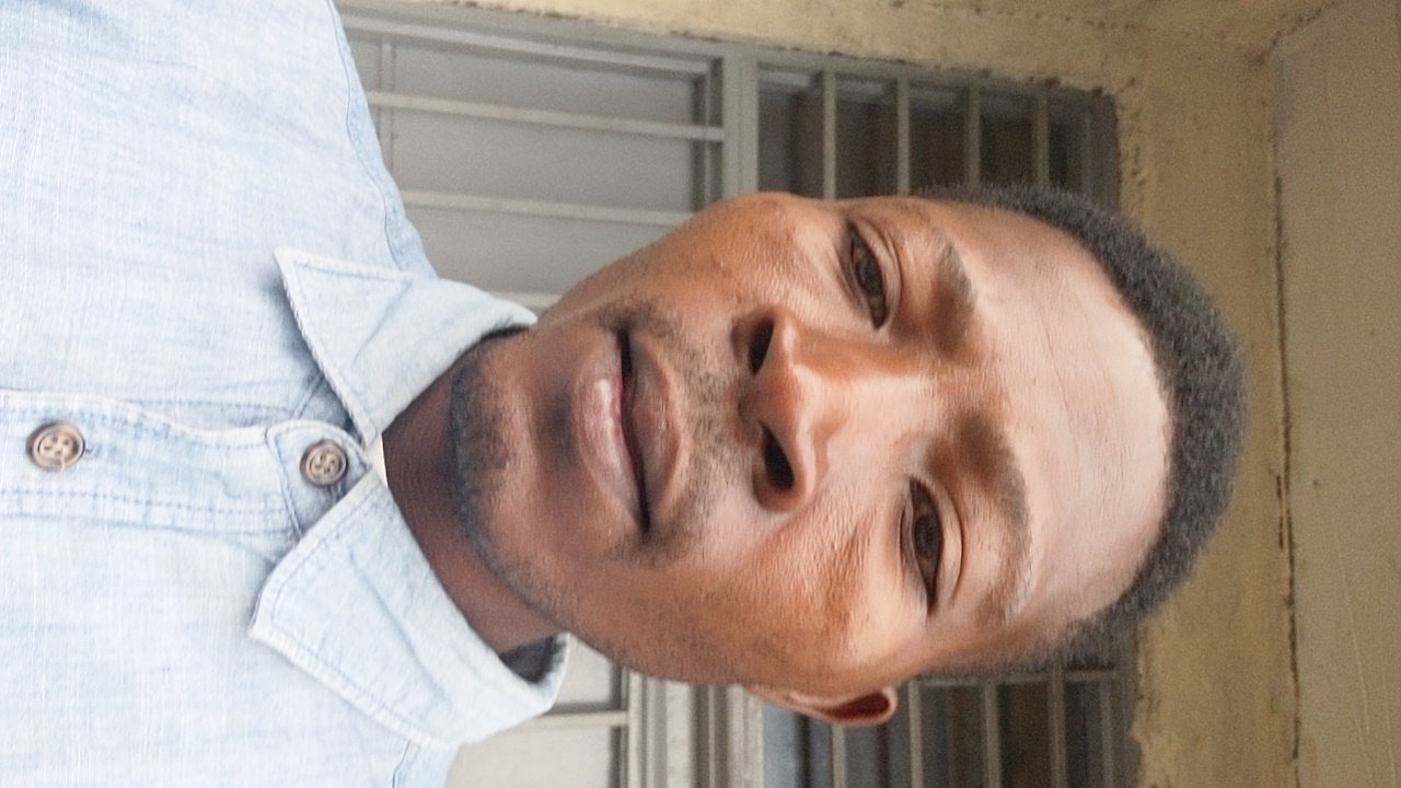 FM-KbixmoZ's profile picture