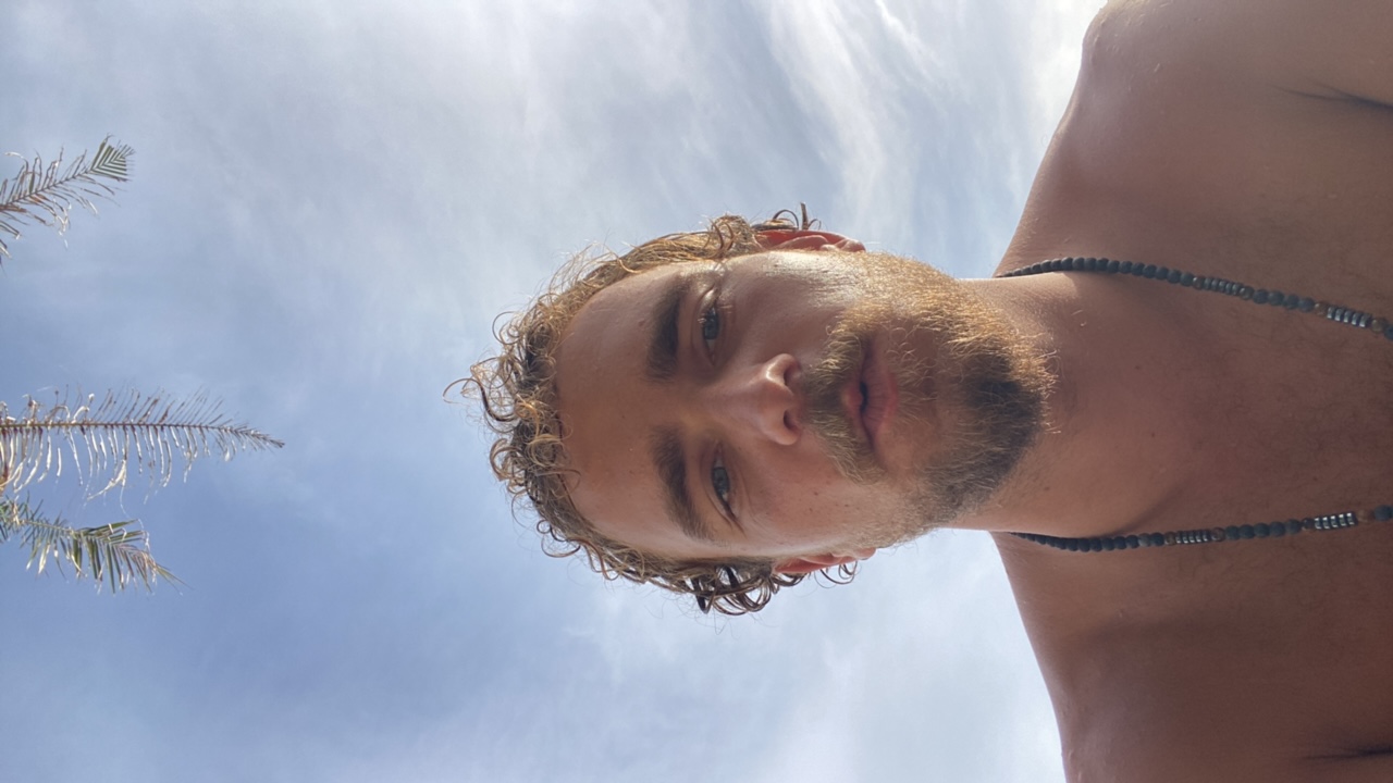 FM-2MKXu1's profile picture