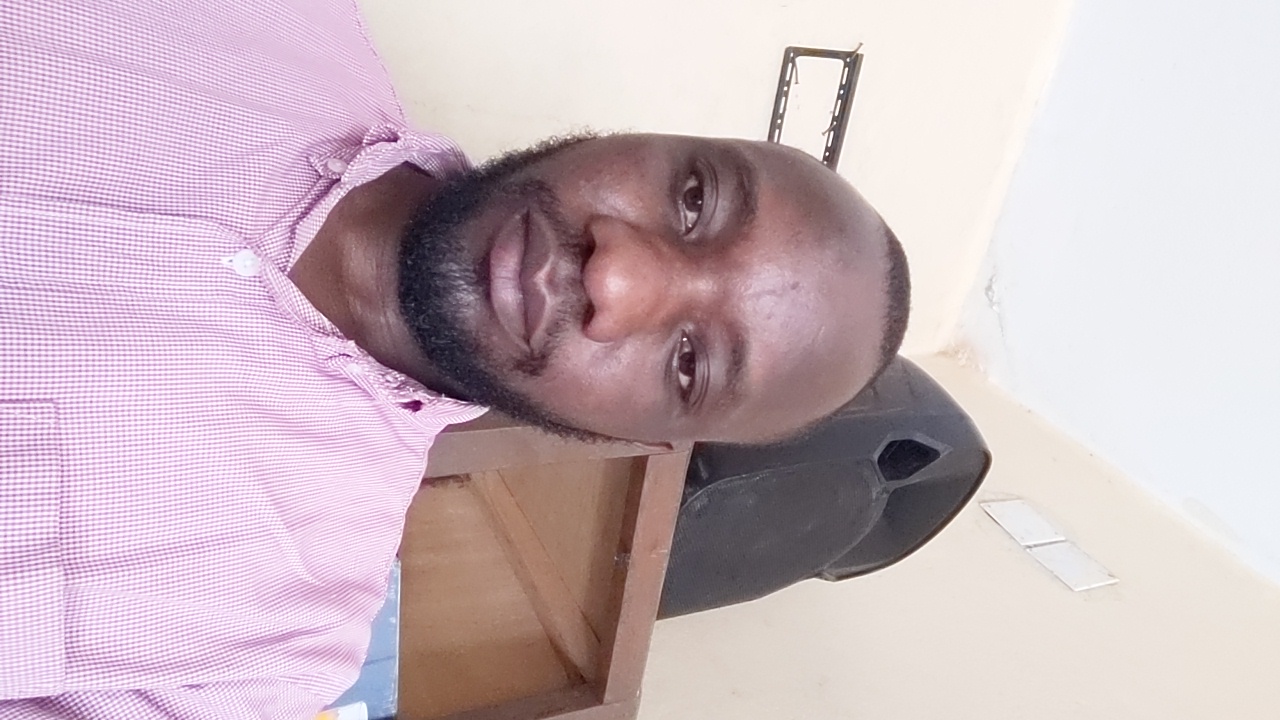 FM-oK8aryT's profile picture