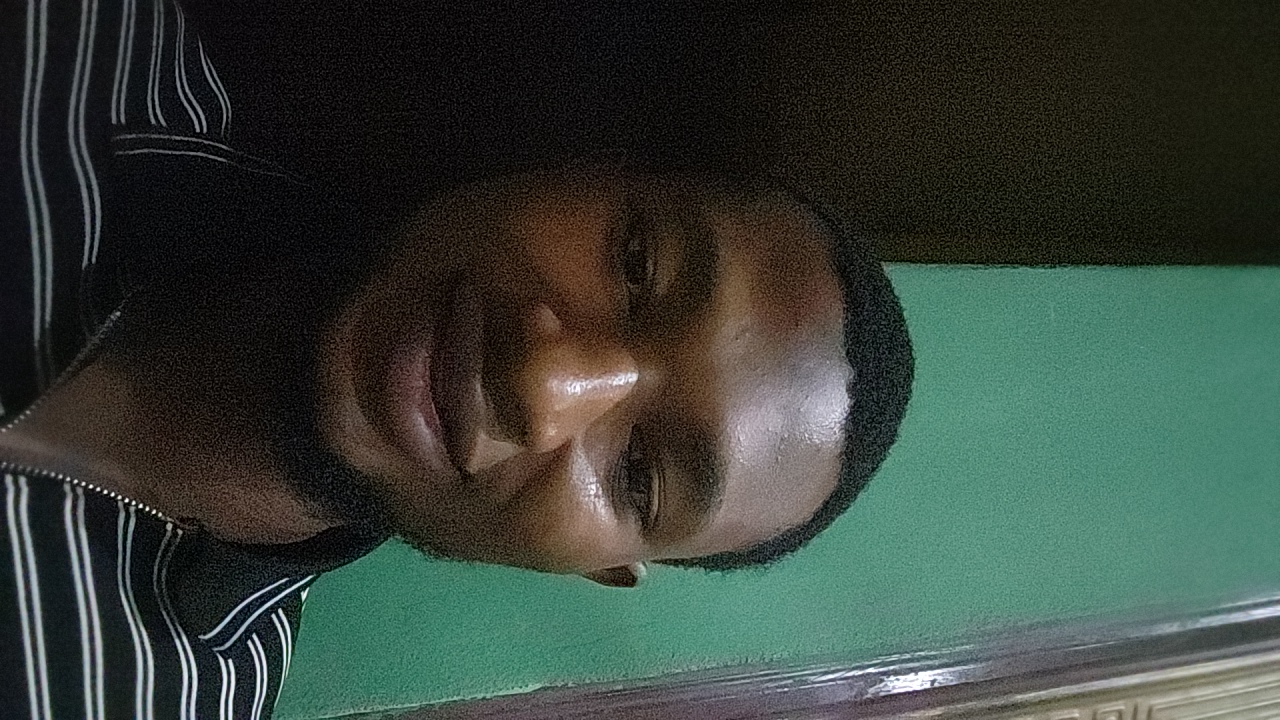 FM-Owo7qD2's profile picture