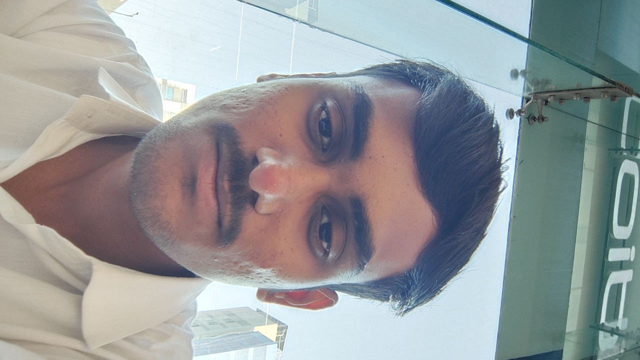 FM-vKyEWuE's profile picture